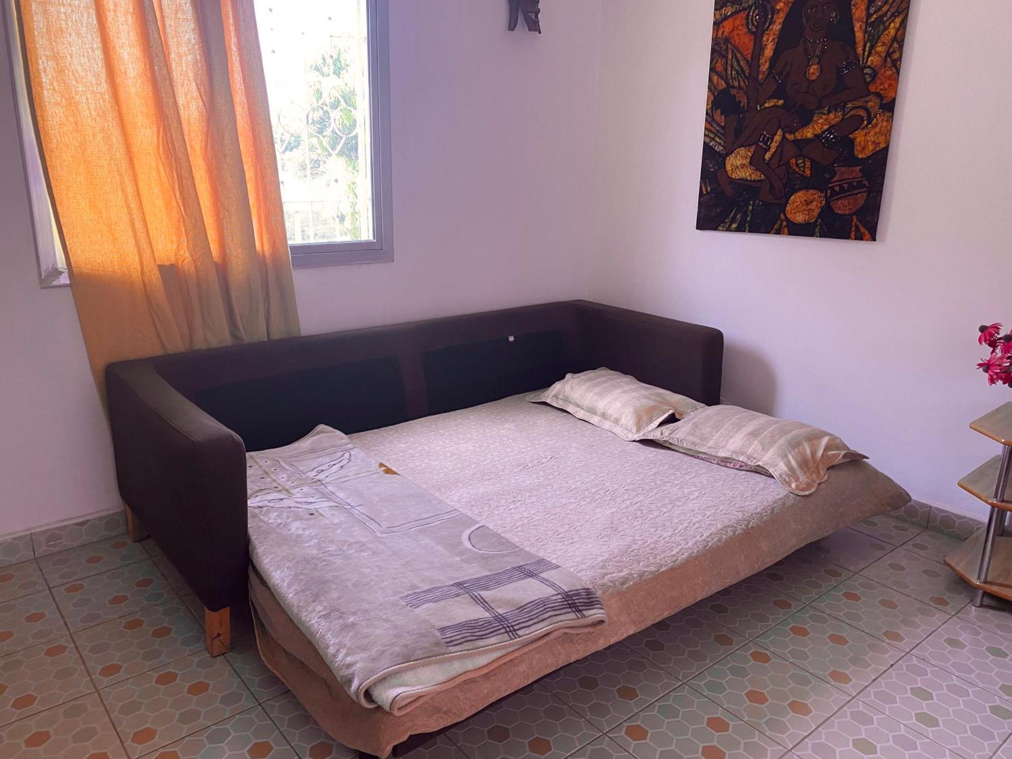 Dabo House Hotel Brufut Kültér fotó
