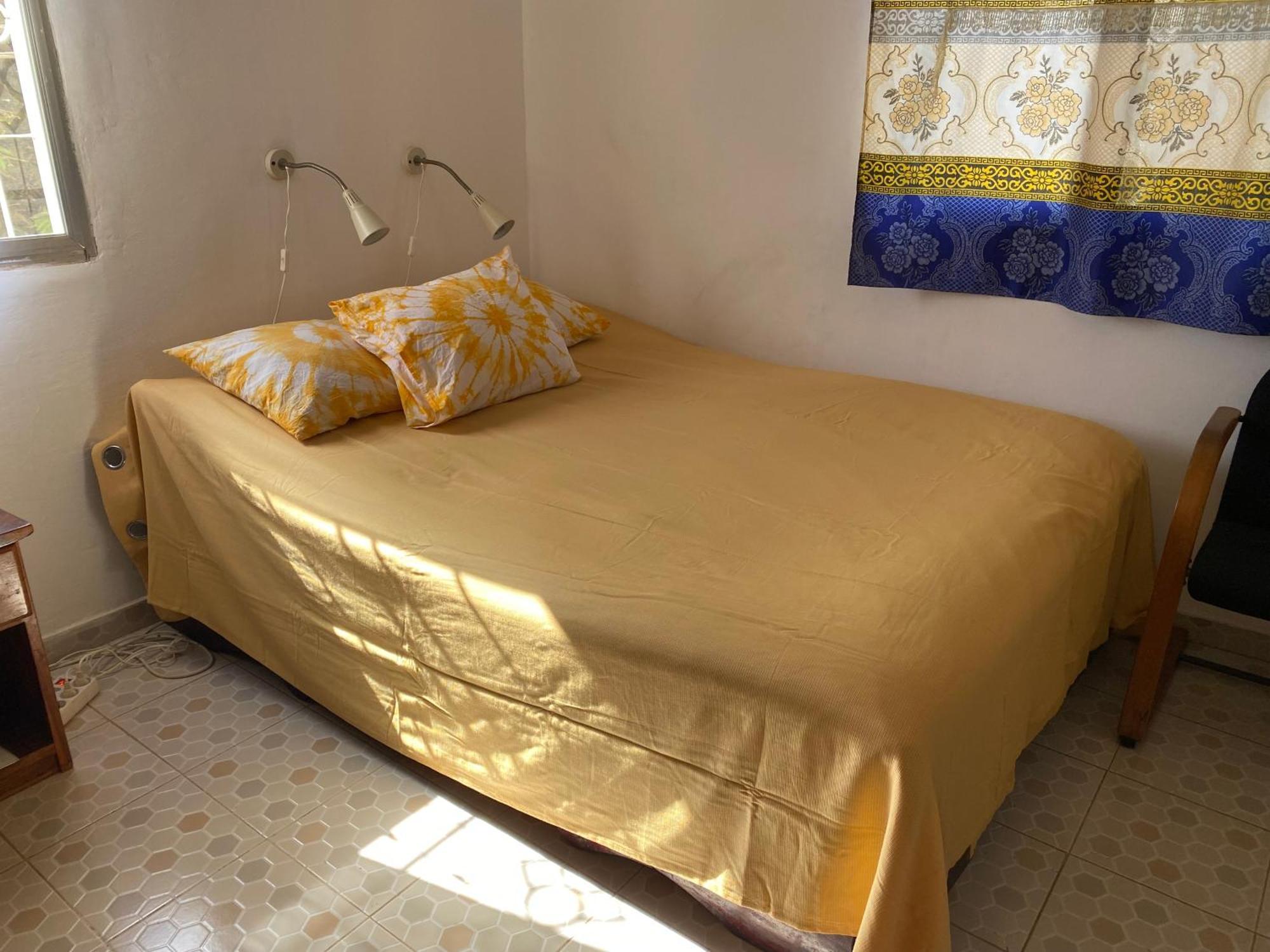 Dabo House Hotel Brufut Kültér fotó